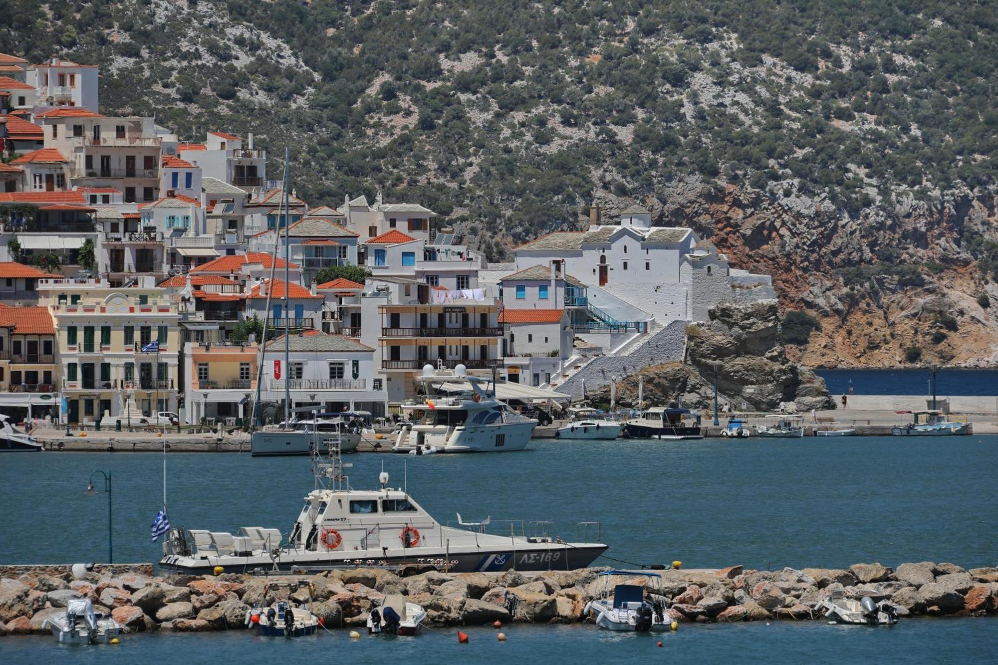 Mamma Mia Hotel Skopelos Town Ngoại thất bức ảnh
