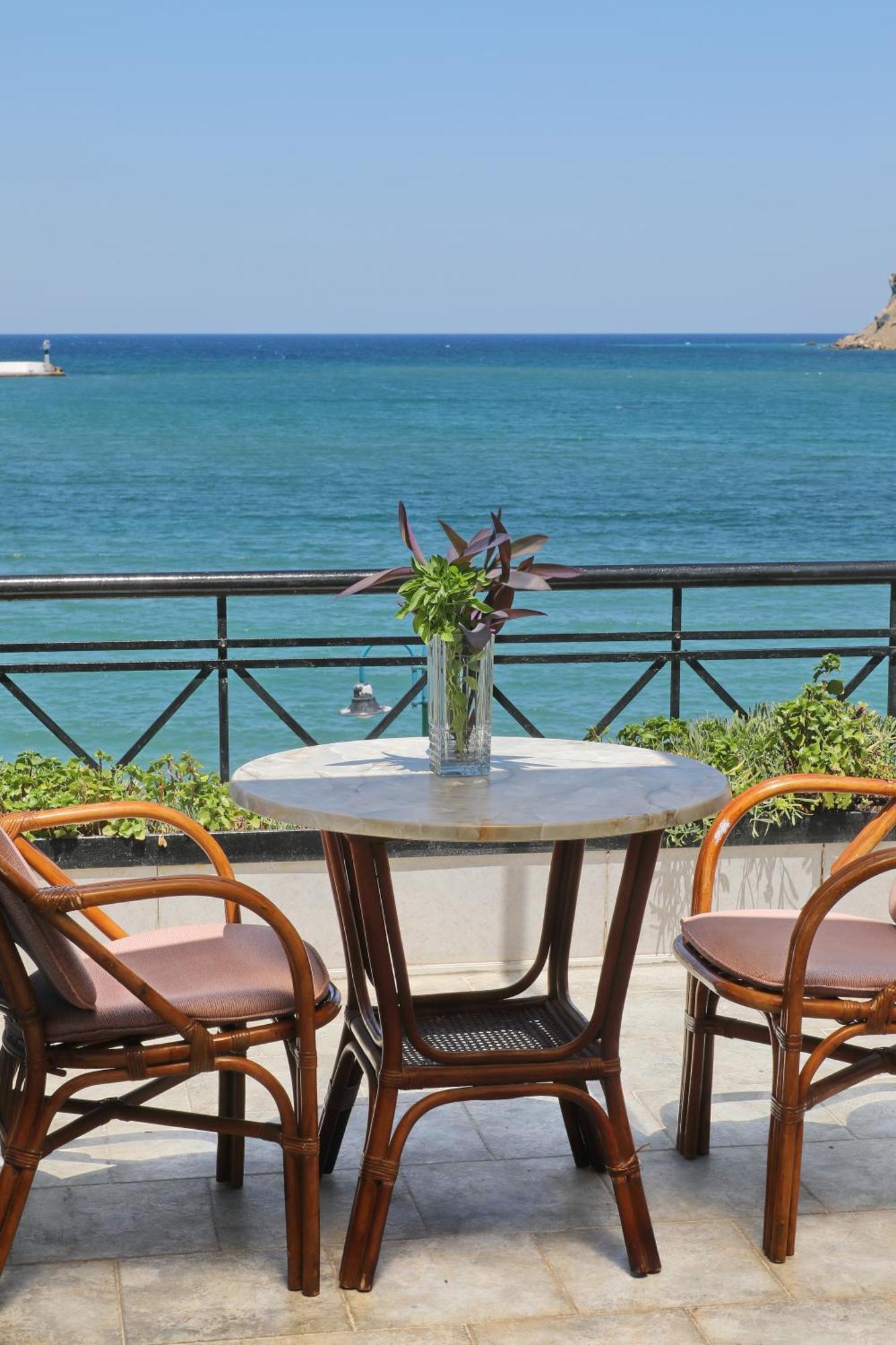 Mamma Mia Hotel Skopelos Town Ngoại thất bức ảnh