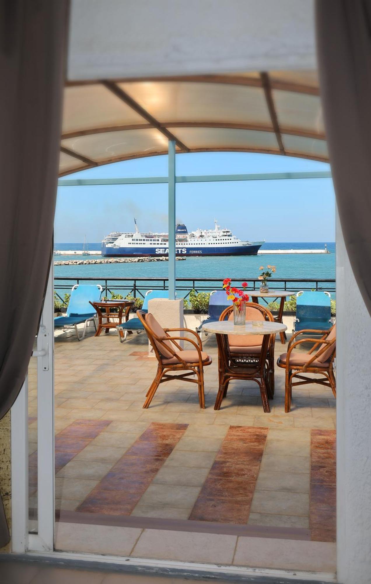 Mamma Mia Hotel Skopelos Town Ngoại thất bức ảnh
