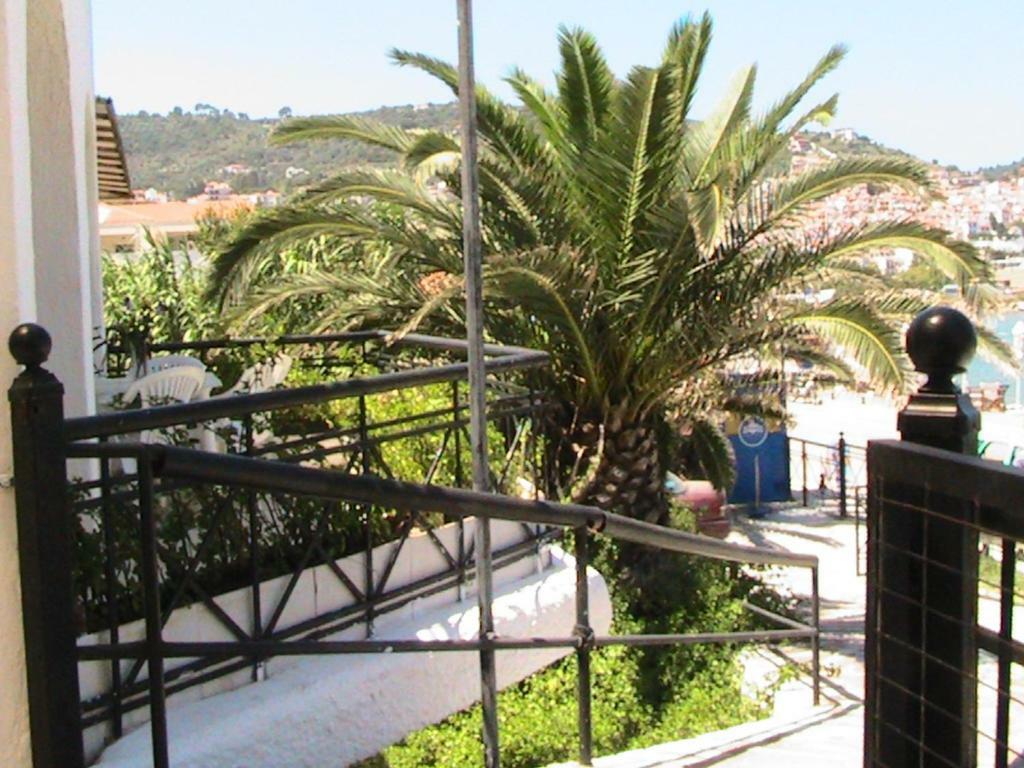 Mamma Mia Hotel Skopelos Town Ngoại thất bức ảnh