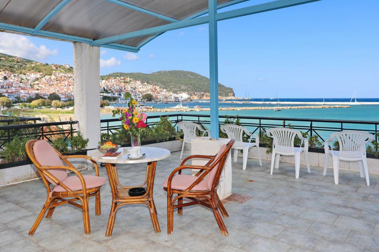 Mamma Mia Hotel Skopelos Town Ngoại thất bức ảnh