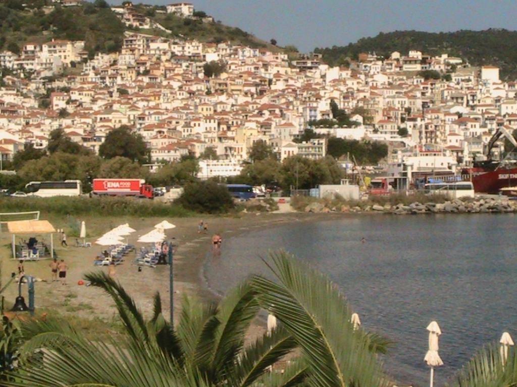 Mamma Mia Hotel Skopelos Town Ngoại thất bức ảnh